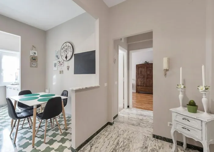 Regina Luxury Flat