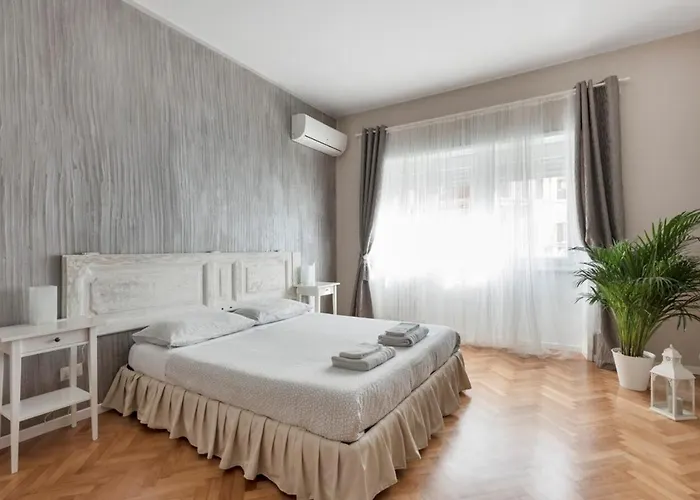 Regina Luxury Flat *